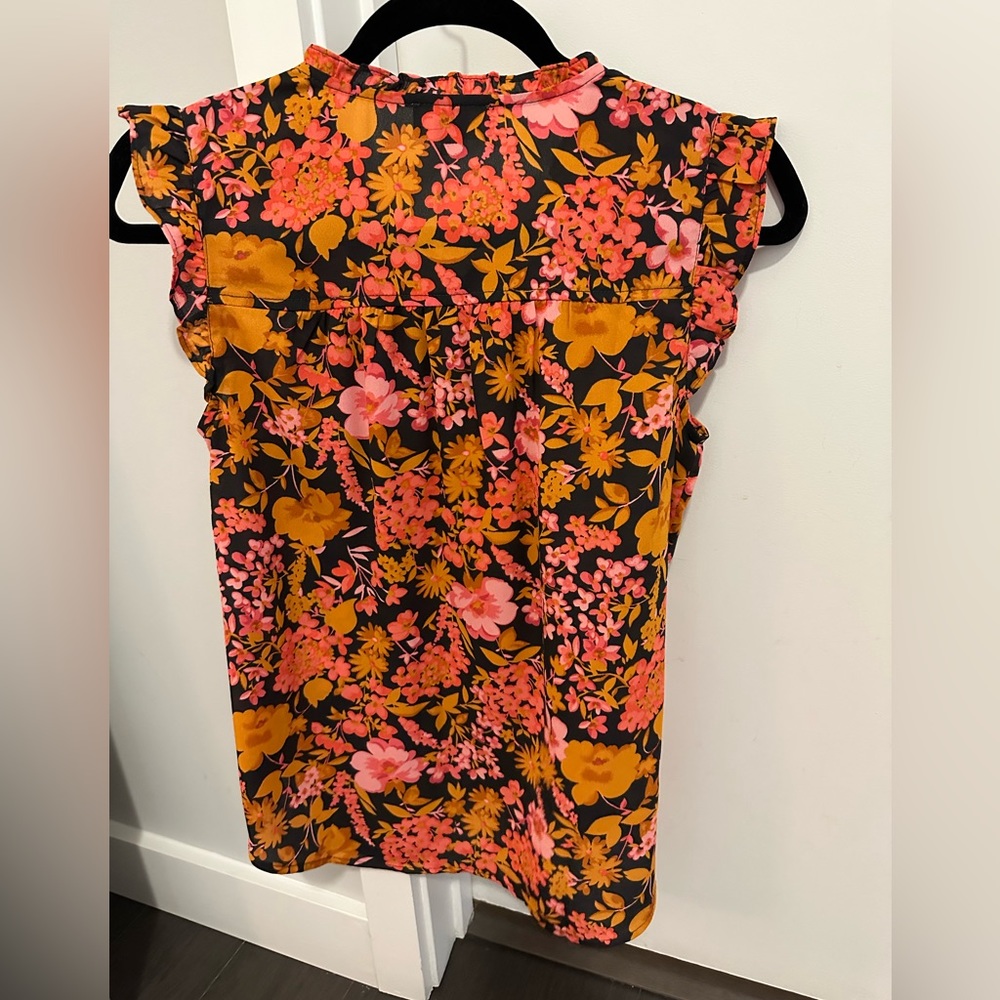 Loft Floral Blouse - Picture 2 of 4